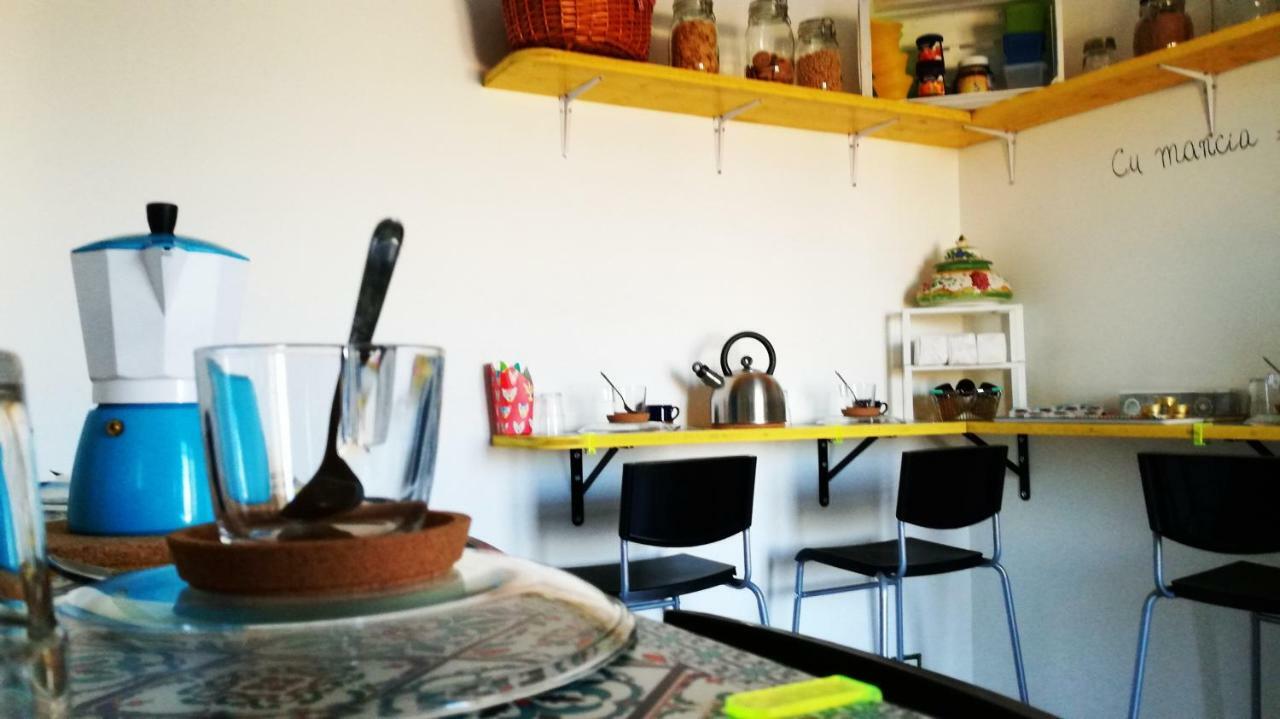 U'Cuntu Affittacamere Favignana Exteriör bild
