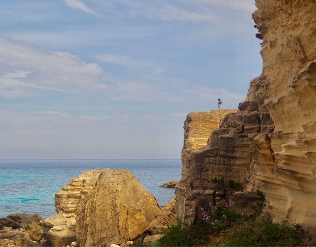 U'Cuntu Affittacamere Favignana Exteriör bild