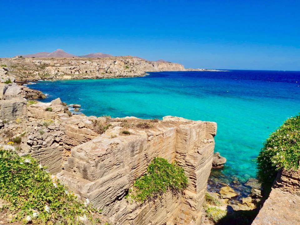 U'Cuntu Affittacamere Favignana Exteriör bild